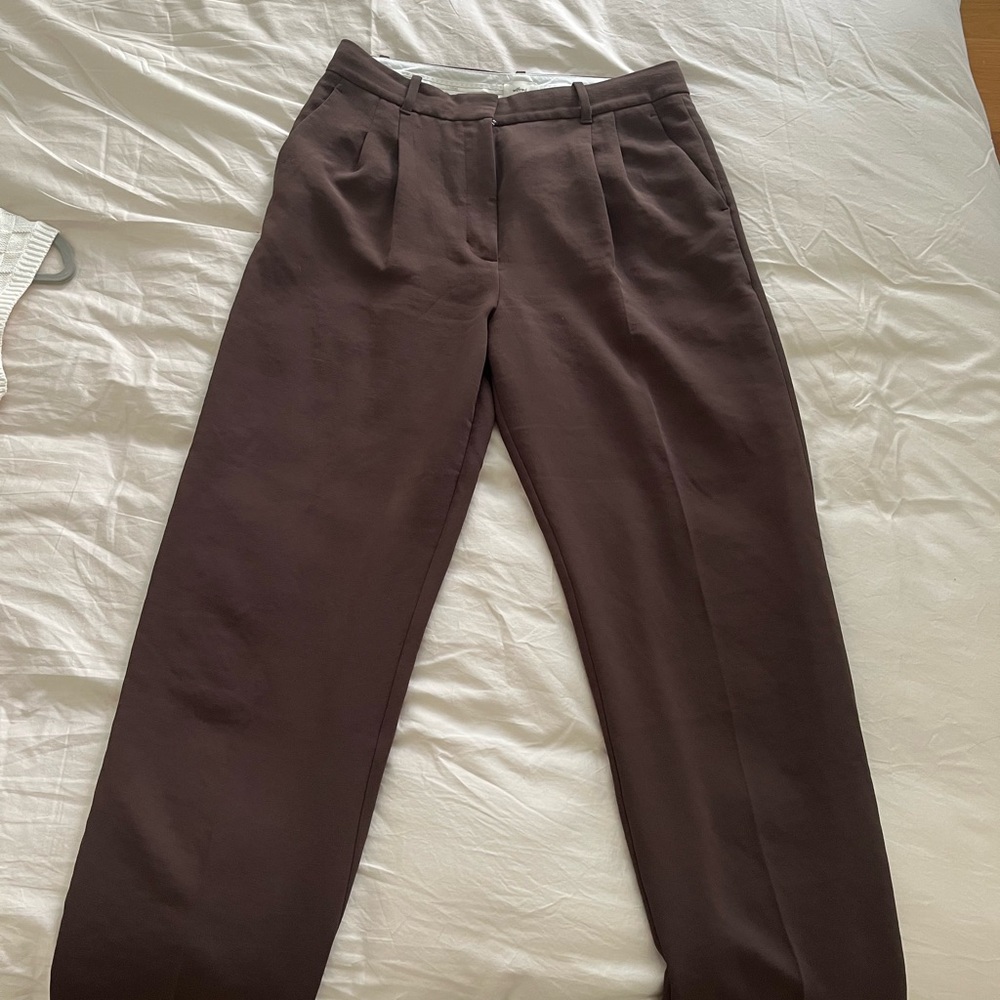 Wilfred Effortless Aritzia pants - size 12